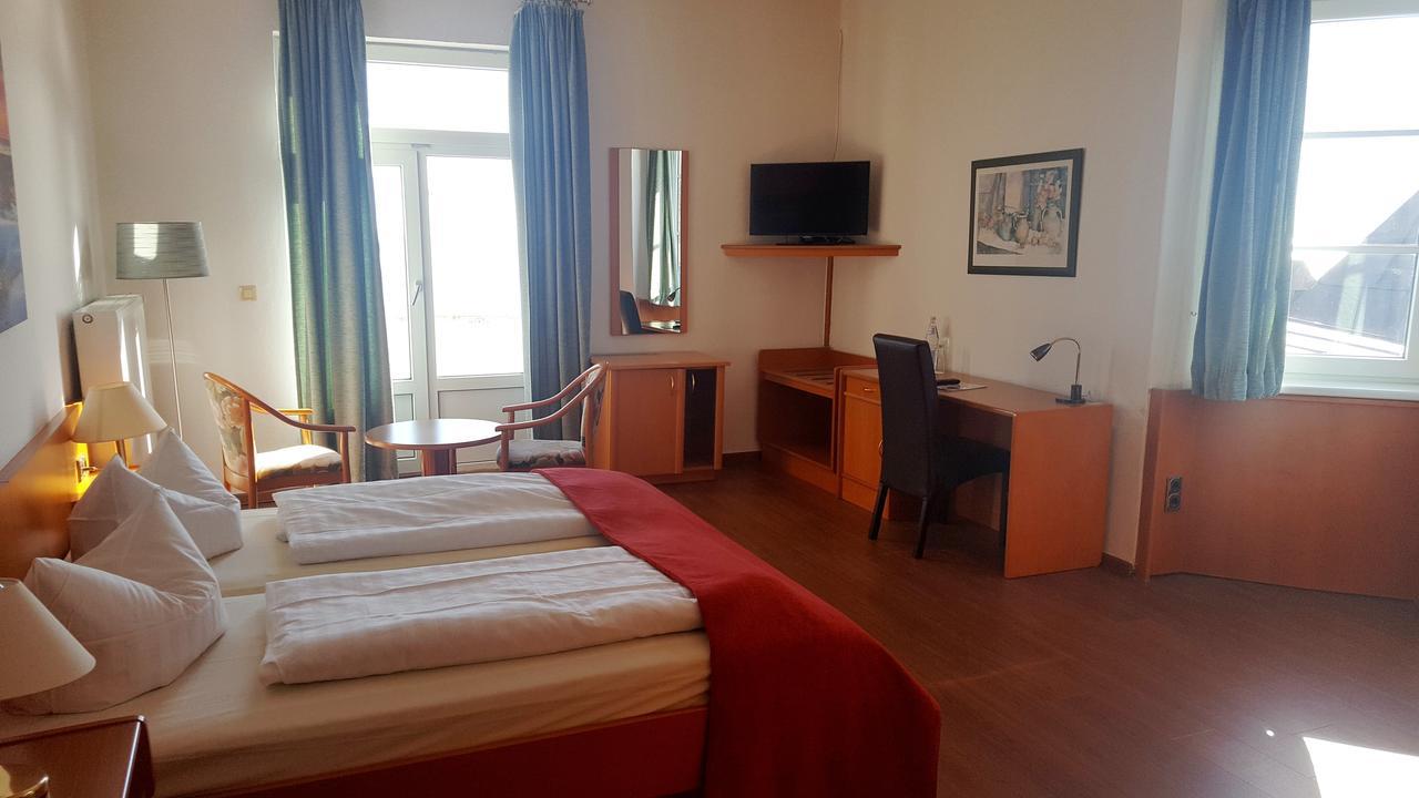 Hotel Seerose Wilhelmshaven Zewnętrze zdjęcie